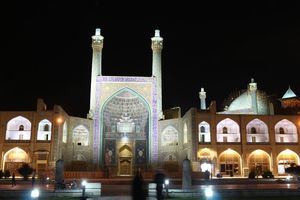 Die große Moschee bei Nacht
