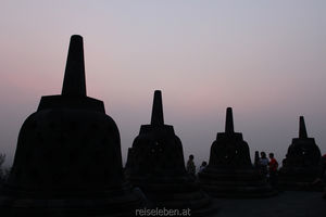 Borobudur bei Sonnenaufgang