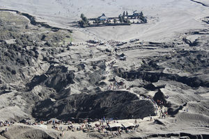 Blick vom Bromo nach unten